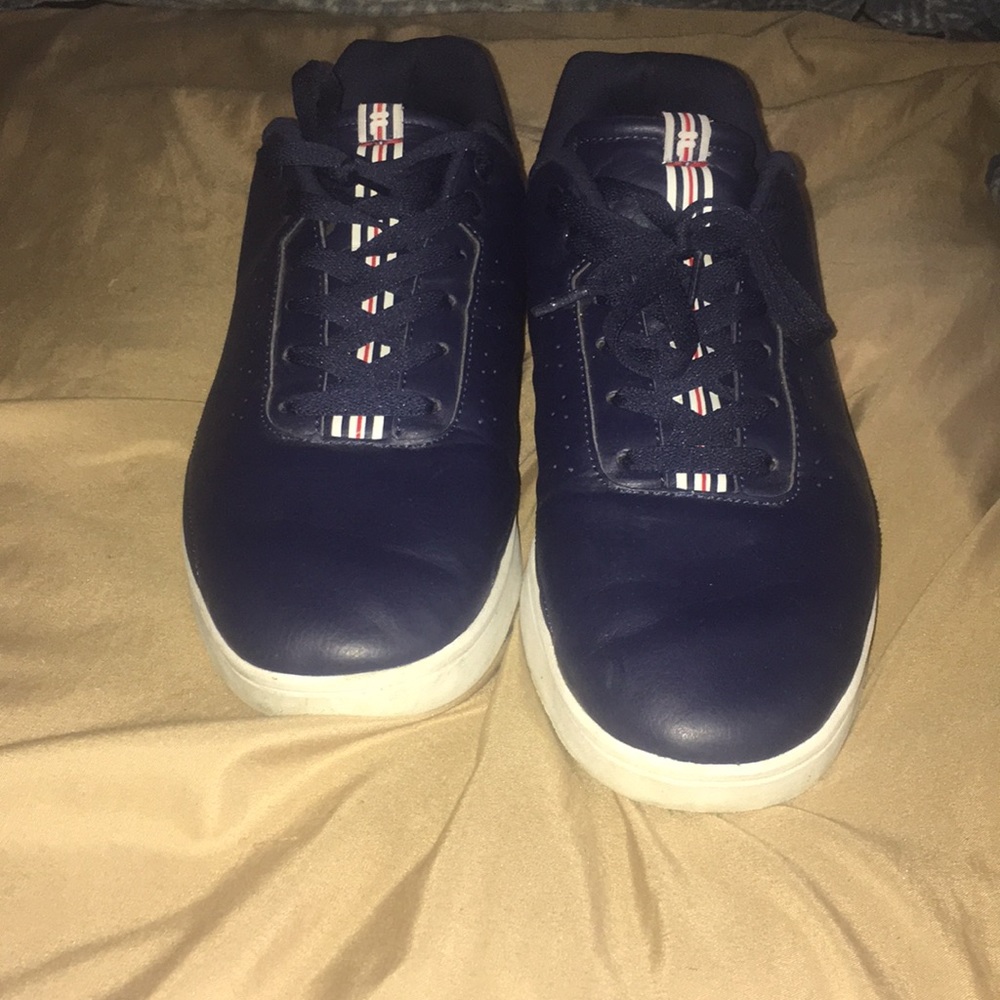 Filas - Picture 4 of 4